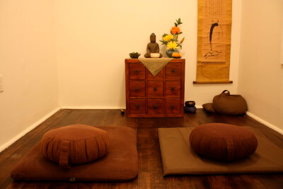 eastern-meditation-room